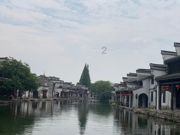 小汽车的太空梦